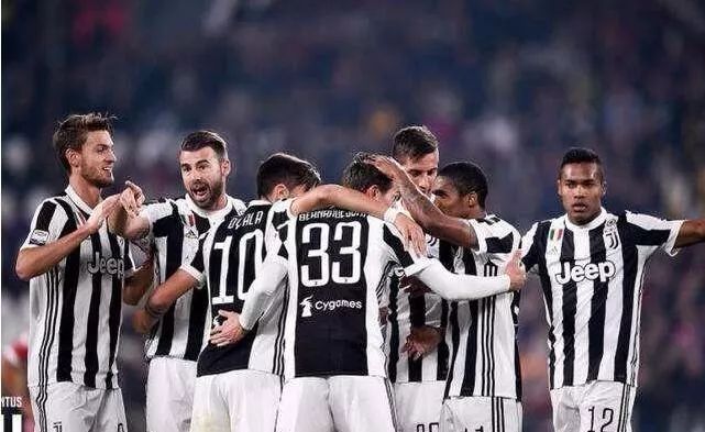 泪目，若塔遗孀被邀请到葡萄牙超级杯现场，全场球迷起立致意（葡萄牙超级杯邀若塔遗孀出席，全场球迷起立致敬，令人动容）