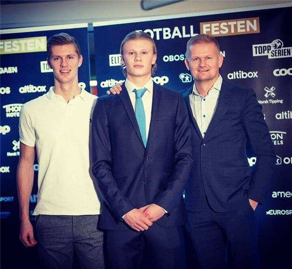 3-2！石川祐希9分+二连胜詹内利绝杀尼科洛夫21分难救主（詹内利绝杀助队3-2险胜！石川祐希9分收获二连胜，尼科洛夫砍21分仍无力回天）