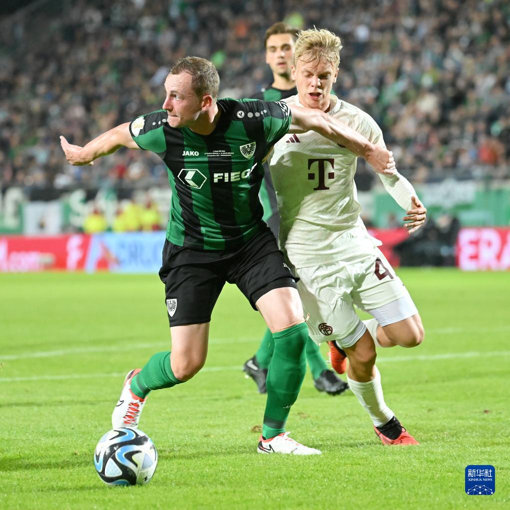 梅西的散步式踢法，背后会有怎样的技术含量？（看似散步的梅西，技术含量到底有多高？）